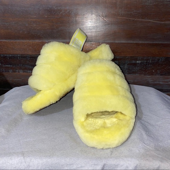 UGG Women's "Fluff yeah" Slides 🌵 7 - Picture 16 of 17